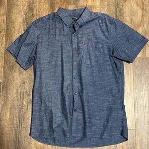 Hurley Classic Fit Men’s Button Down-Large